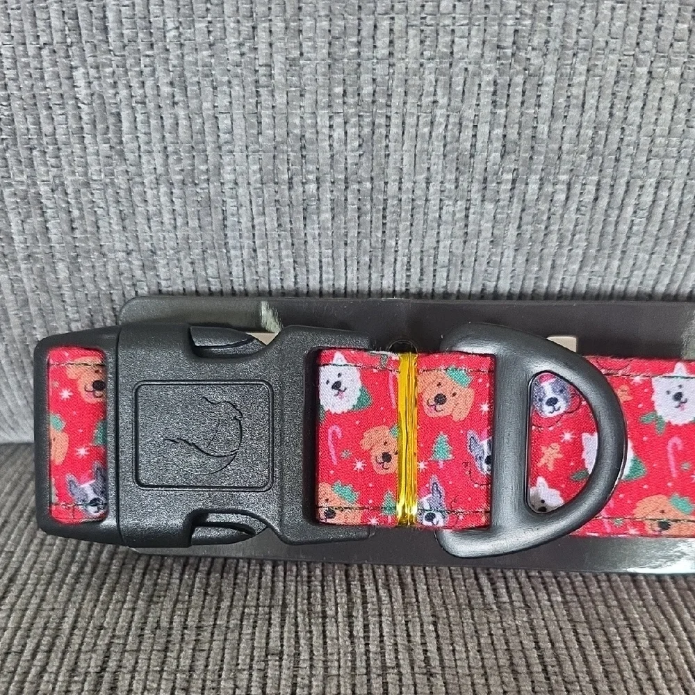 Red Christmas Dog Collar, XL, (18-28‎ Inches), New
